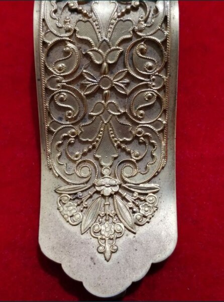 Clema de corespondenta victoriana