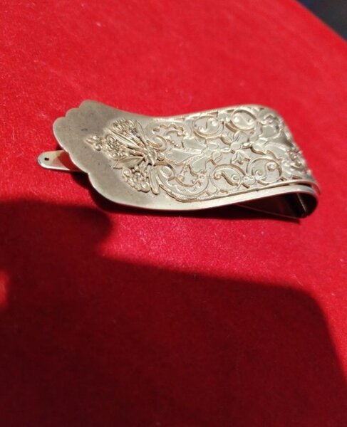 Clema de corespondenta victoriana